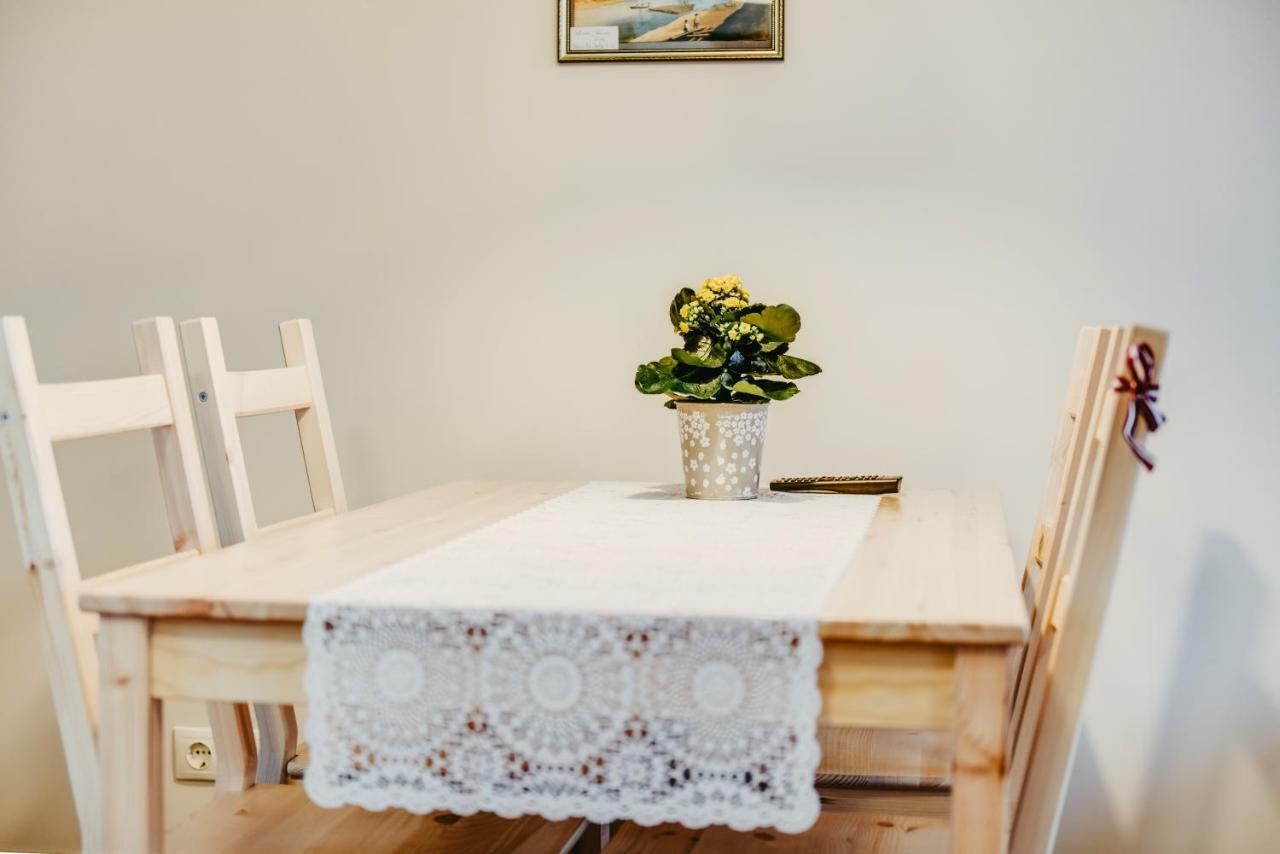 Bestes apartamenti Koceni Extérieur photo