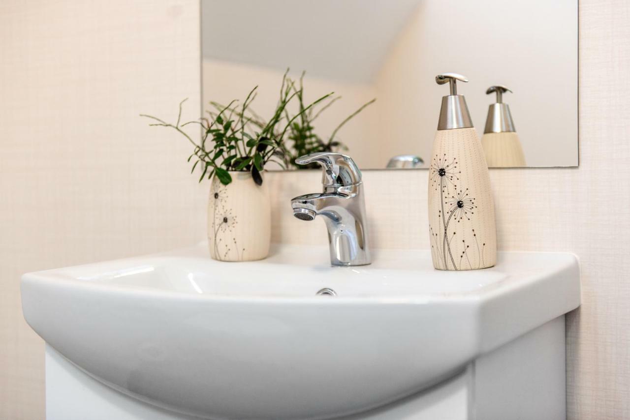 Bestes apartamenti Koceni Extérieur photo