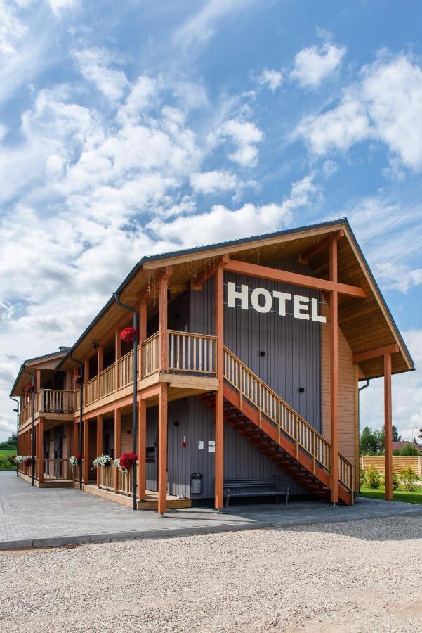 Bestes apartamenti Koceni Extérieur photo